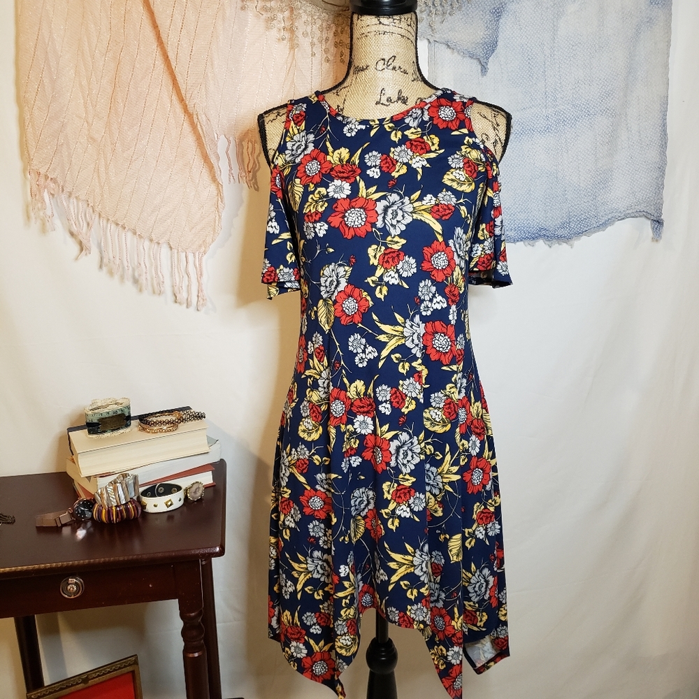 Floral cold shoulder dress
